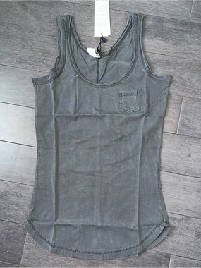Part Two tank top